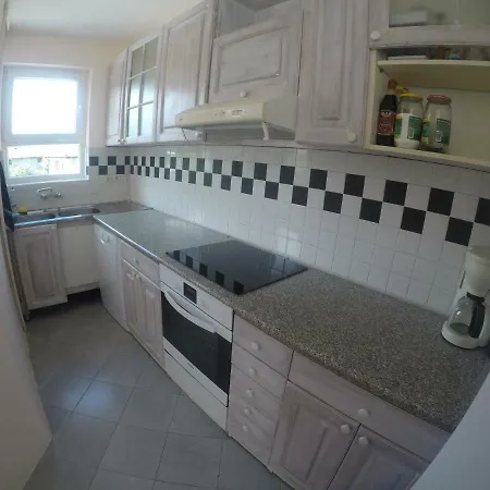 Sea Star Apartment *